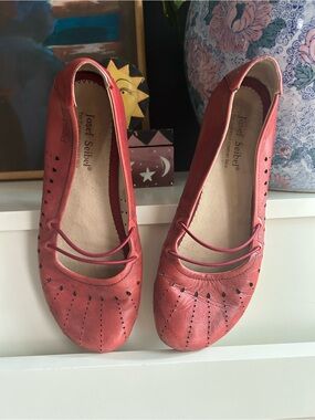 Josef Seibel Coral Pink Perforated Mary Jane Comfort Flats